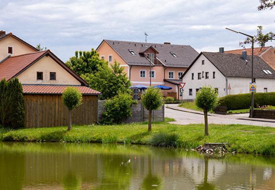 Gasthof Krone Ochsenfeld ภายนอก รูปภาพ